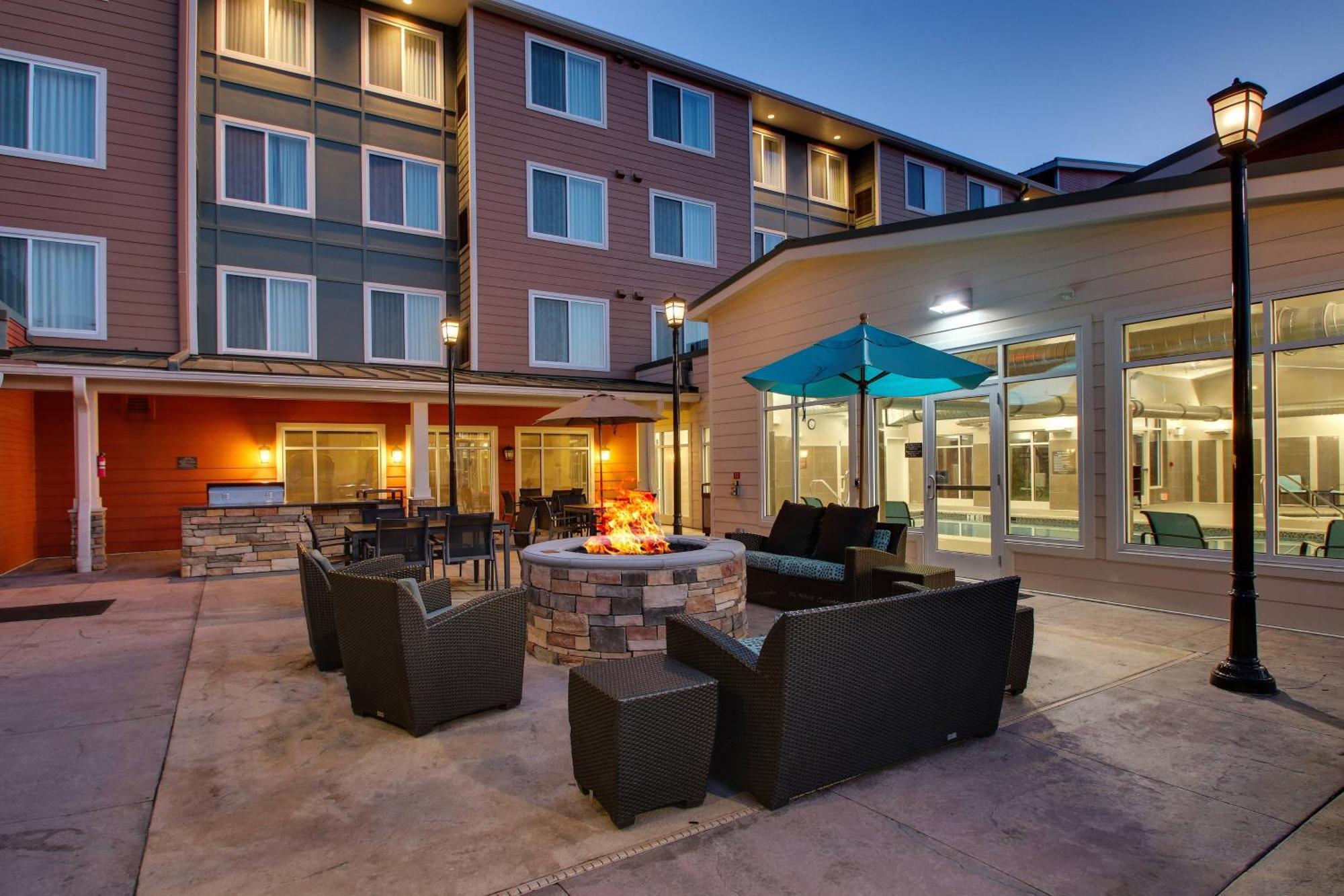 Residence Inn By Marriott Philadelphia Valley Forge/Collegeville Exterior photo